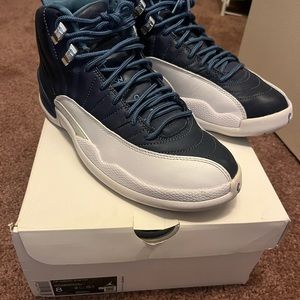 Jordan Indigo 12 Size 8 Comes with box. Like new